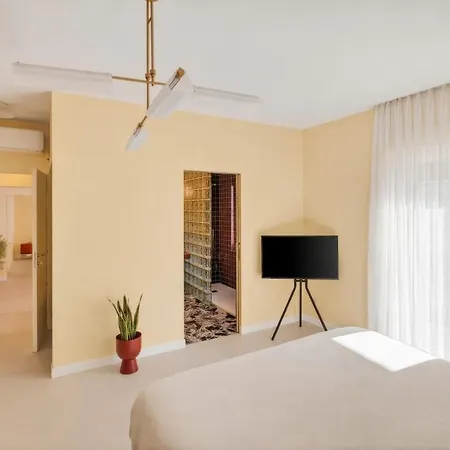 アパート Elegant 2br A Few Steps From Centre *
