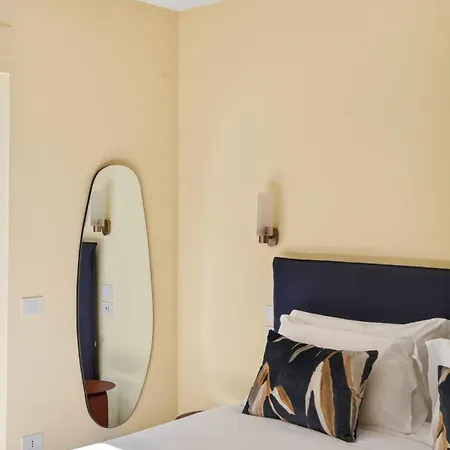 Elegant 2br A Few Steps From Centre アパート *