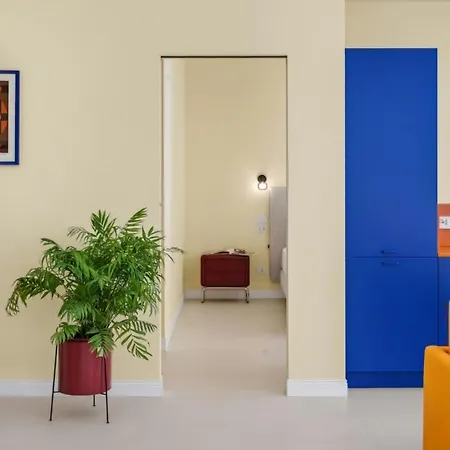Elegant 2br A Few Steps From Centre アパート